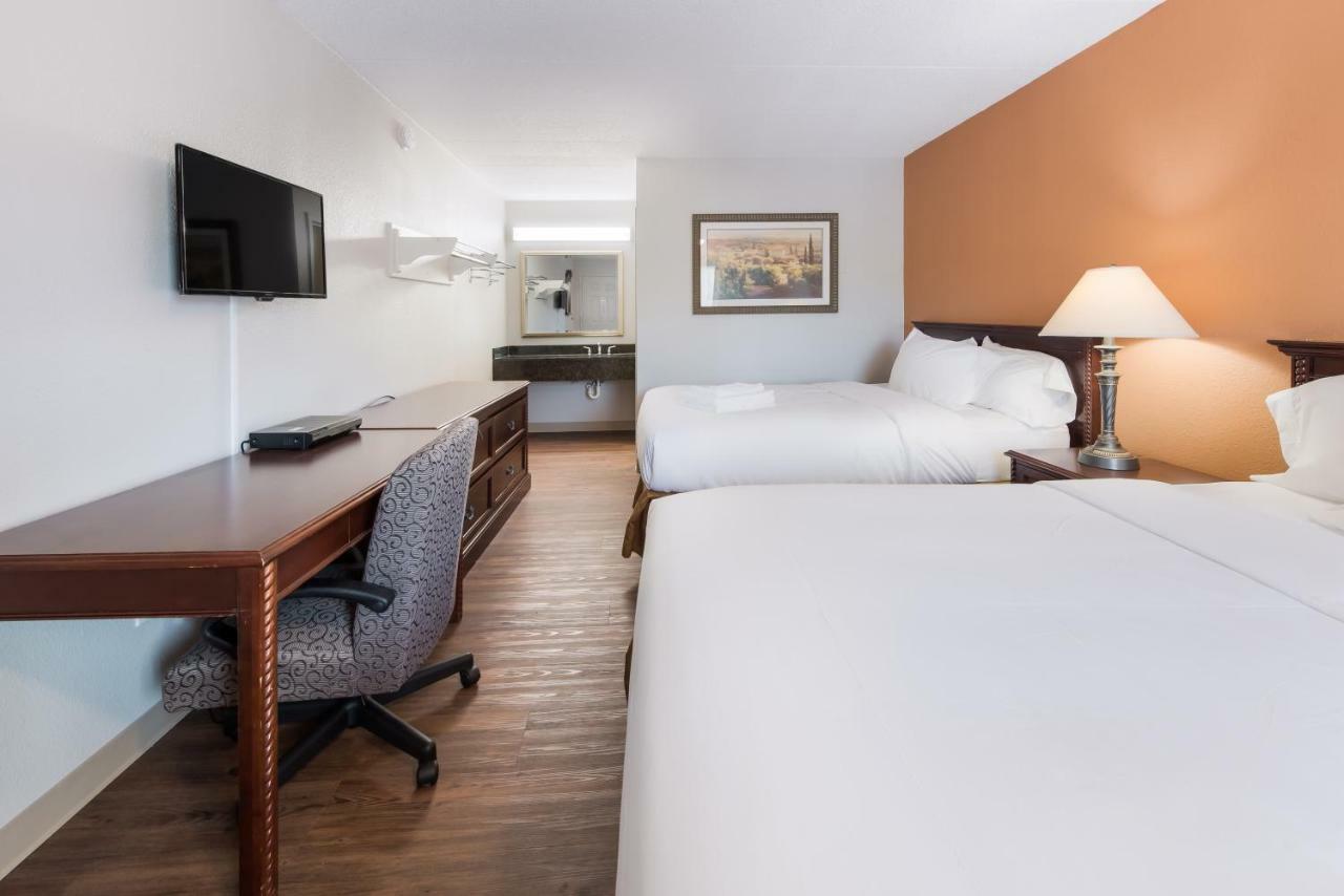 Americas Best Value Inn Колумбус Экстерьер фото