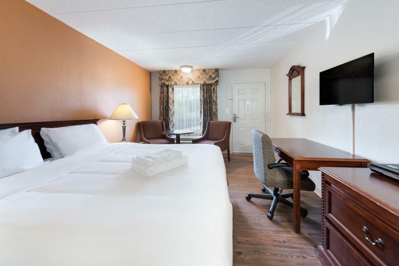 Americas Best Value Inn Колумбус Экстерьер фото